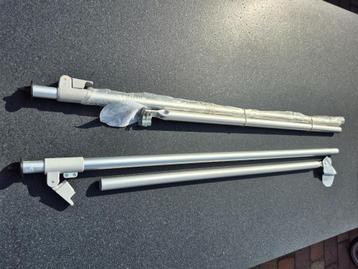 2 NIEUWE ALUMINIUM STORMSTOKKEN 28 MM beschikbaar voor biedingen