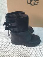 Uggs ugg maat 25 nieuw zwart leder design merken, Kinderen en Baby's, Kinderkleding | Schoenen en Sokken, Ophalen of Verzenden