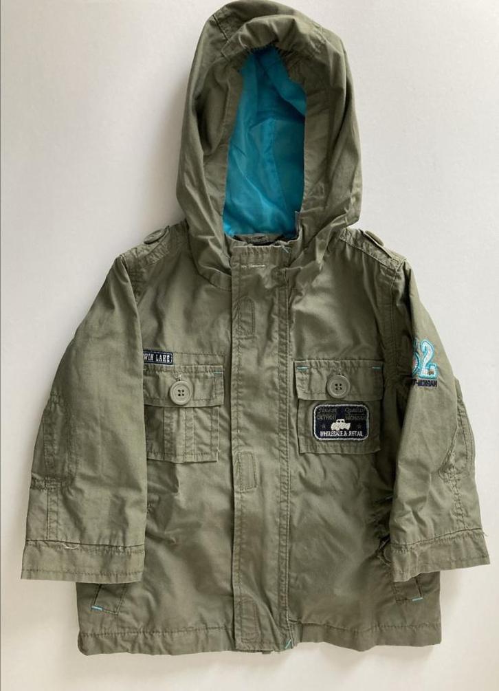 Zomerjasje / tussenjasje 2-delig, maat 74, Kinderen en Baby's, Babykleding | Maat 74, Zo goed als nieuw, Jongetje, Jasje, Ophalen of Verzenden