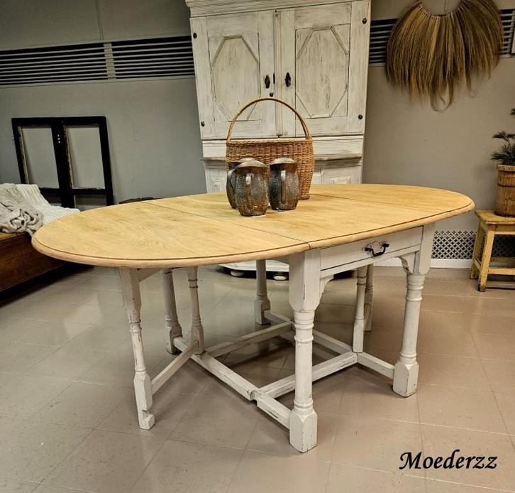 Landelijke eettafel hangoortafel klaptafel, Antiek en Kunst, Curiosa en Brocante, Ophalen