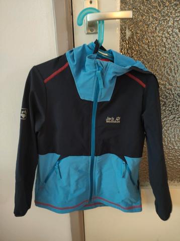 Jack Wolfskin mt 128 lente/herfstjas.  beschikbaar voor biedingen