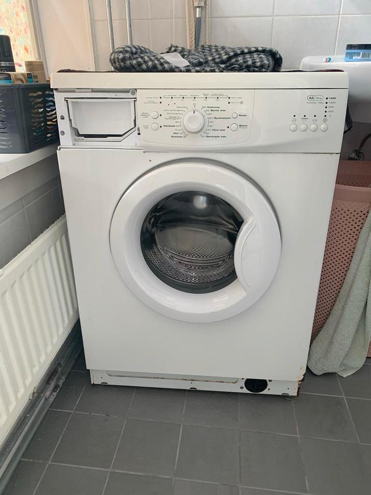 Gratis Wasmachine - Werkt, Roest, 4e verdieping, Witgoed en Apparatuur, Wasmachines, Gebruikt, Voorlader, 6 tot 8 kg, 85 tot 90 cm