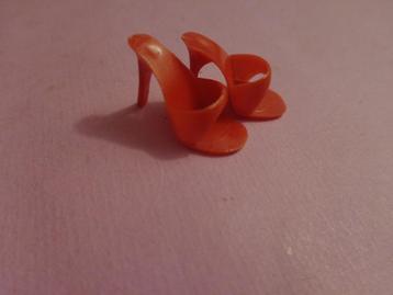 Barbie Vintage rode OT,s beschikbaar voor biedingen