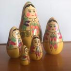Matroesjka, 5 delig, 14 cm., Ophalen of Verzenden, Zo goed als nieuw