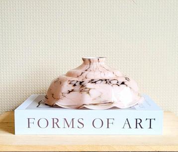 Prachtige vintage art deco roze gemarmerde glazen lampenkap! beschikbaar voor biedingen