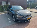 Volkswagen Passat GTE Plug-in Hybride 2021 Grijs, Stof, Zwart, Plug-in hybride, 1600 kg