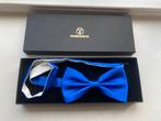 Blauwe vlinderdas in luxe geschenkdoos, Kleding | Heren, Stropdassen, Effen, Onbekend, Blauw, Ophalen of Verzenden