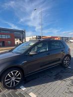 Volkswagen Golf 7   1.2 TSI 77KW 5D 2014 Grijs, Voorwielaandrijving, Zwart, 4 cilinders, 610 kg