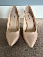 Nude pumps maat 39, Pumps, Ophalen of Verzenden, Graceland, Roze