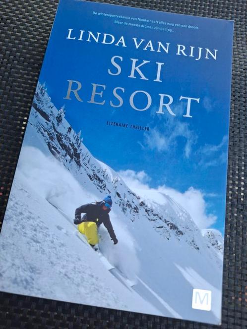 Linda van Rijn - Ski resort, Boeken, Thrillers, Zo goed als nieuw, Nederland, Ophalen of Verzenden