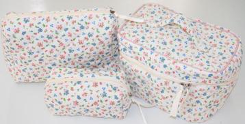 NIEUW TOILETTAS + beautycase + make-up tasje No4 beschikbaar voor biedingen