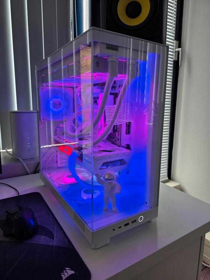 Gaming PC - Krachtige Prestaties!, Computers en Software, Desktop Pc's, Zo goed als nieuw, 4 Ghz of meer, SSD, 32 GB, Met videokaart