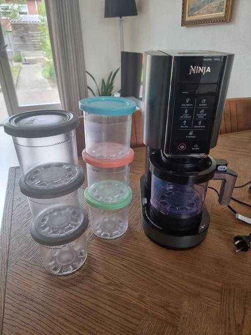 Ninja creami ijsmachine inclusief 7 bakjes, Witgoed en Apparatuur, IJsmachines, Zo goed als nieuw, Ophalen of Verzenden