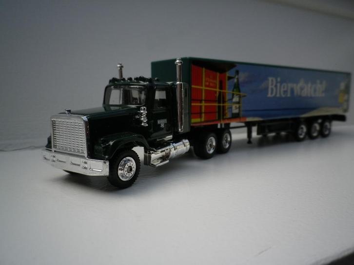 China (grell?) Amerikaanse truck Brinkhoffs bier Bierwatch, Hobby en Vrije tijd, Modelauto's | 1:87, Gebruikt, Bus of Vrachtwagen