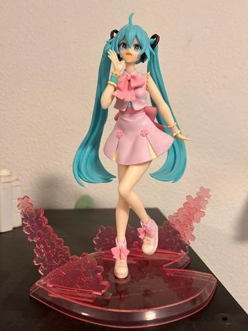 Hatsune miku spring ver. (INCL. DOOS) beschikbaar voor biedingen