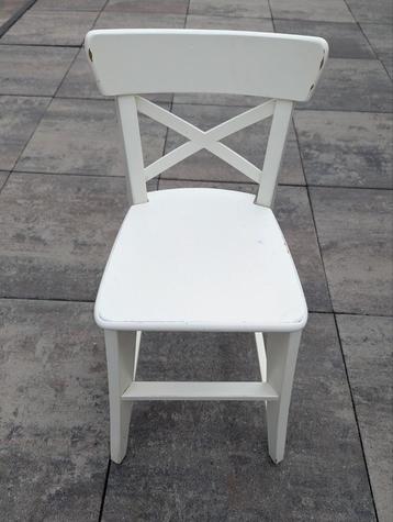 IKEA INGOLF kinderstoel (voor eettafel) beschikbaar voor biedingen