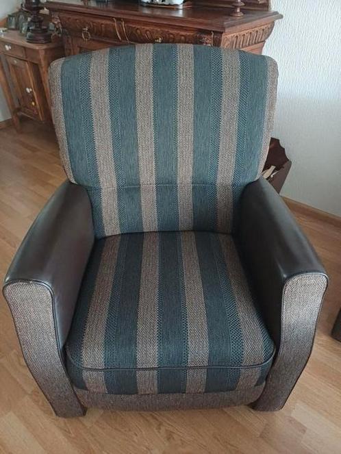 Mooie fauteuil, Huis en Inrichting, Fauteuils, Zo goed als nieuw, Leer, Stof, 75 tot 100 cm, Minder dan 75 cm, Ophalen