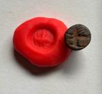 Romeinse bronzen fabeldier stempel, Antiek en Kunst, Ophalen of Verzenden, Brons