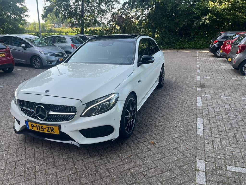 Mercedes-Benz C-Klasse C450 amg 3.0 270KW Estate  2016 Wit, 1800 kg, Zwart, 367 pk, Stationwagon
