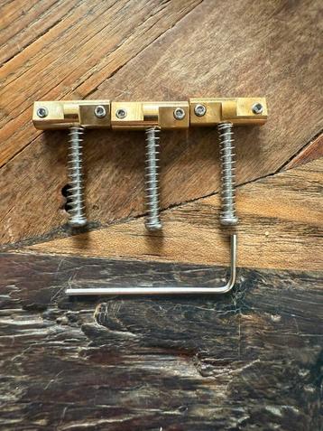 Telecaster. Compensated saddles vintage style brass beschikbaar voor biedingen