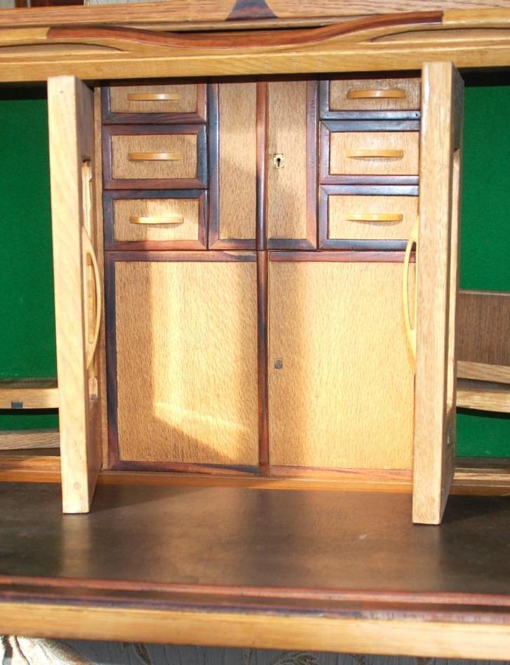 bureau/ Rol top secretaire met kluis./ Uniek/hangkast /kluis, Antiek en Kunst, Antiek | Meubels | Kasten, Verzenden