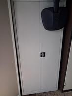,, 1 gesloten stalen kast, Huis en Inrichting, Kasten | Roldeurkasten en Archiefkasten, Ophalen, Gebruikt, 25 tot 50 cm