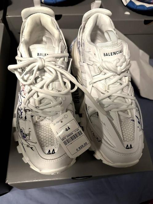 balenciaga track graffiti wit nieuwe met bon bijenkorf, Kleding | Heren, Schoenen, Nieuw, Sneakers of Gympen, Wit, Ophalen