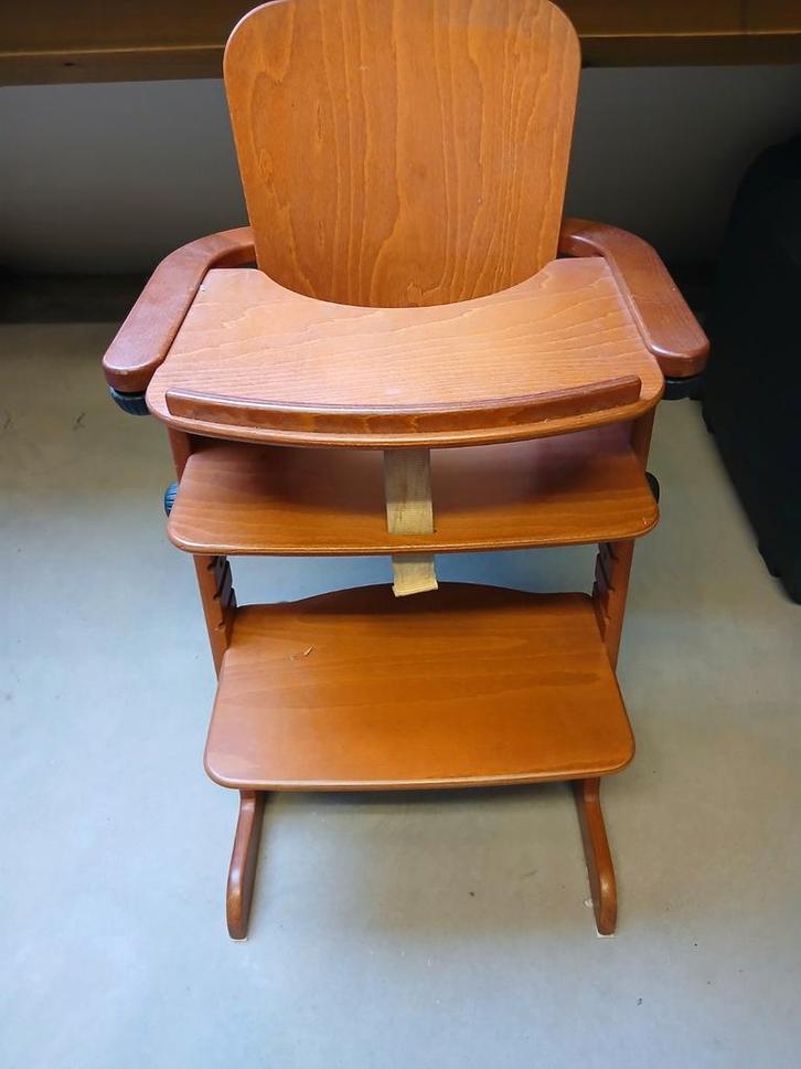 Houten Meegroeistoel met Eetblad, Kinderen en Baby's, Kinderstoelen, Gebruikt, Meegroeistoel, Afneembaar eetblad, Ophalen