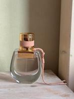 Chloé Nomade EDP - 30 ml, Sieraden, Tassen en Uiterlijk, Uiterlijk | Parfum, Ophalen of Verzenden, Zo goed als nieuw