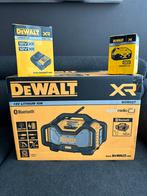 Nieuwe DeWalt DCR027 bouwradio+acculader+accu (5Ah), Ophalen of Verzenden, Nieuw, Radio