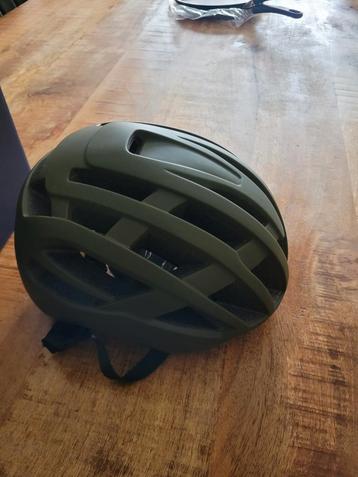 Deiro fiets helm beschikbaar voor biedingen