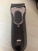 Braun scheerapparaat S3 met oplaadstandaard. . S, Ophalen of Verzenden, Gebruikt, Scheren en Epileren