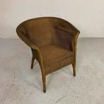 Lloyd Loom stoel met beschadiging, Antiek en Kunst, Antiek | Meubels | Stoelen en Banken, Ophalen