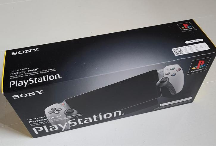 Playstation Ps Portal 30th Anniversary Nieuw Geseald, Computers en Software, Toetsenborden, Nieuw, Ophalen of Verzenden