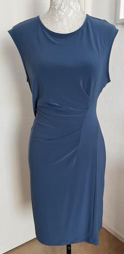 Anna Field blauwe jurk maat 38, Kleding | Dames, Jurken, Zo goed als nieuw, Maat 38/40 (M), Blauw, Knielengte, Ophalen of Verzenden