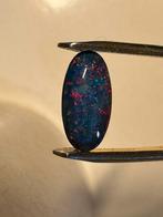 Edelsteen Opal,  Kleuren Rood, Groen, Blauw., Verzenden, Zo goed als nieuw