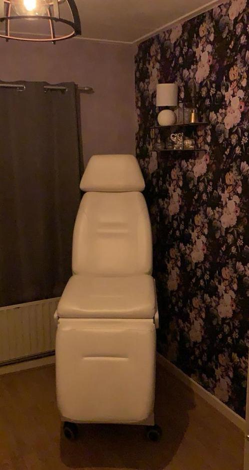 Electrische behandel stoel, Sport en Fitness, Massageproducten, Gebruikt, Massagetafel, Ophalen