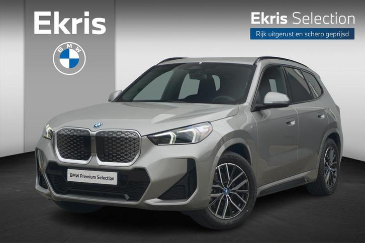 BMW iX1 eDrive20 M Sport / Premium Pack / Comfort Pack / Ele, Auto's, BMW, Bedrijf, Te koop, iX1, Achteruitrijcamera, Alarm, Bochtverlichting