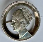 Opengezaagde rijksdaalder zilver broche, Postzegels en Munten, Ophalen of Verzenden, Zilver