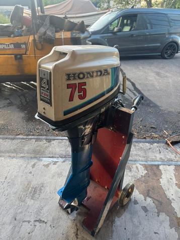 7.5 pk honda 4-takt beschikbaar voor biedingen