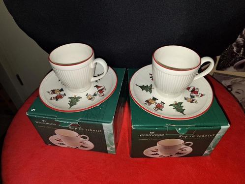 Kerst Wedgwood Windsor Christmas 2 Kop en Schotel AH in Doos, Huis en Inrichting, Keuken | Servies, Nieuw, Kop(pen) en/of Schotel(s)