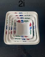 Boerenbont Nestschalen Vierkant - 4 stuks, Gebruikt, Ophalen of Verzenden, Schaal of Schalen, Aardewerk