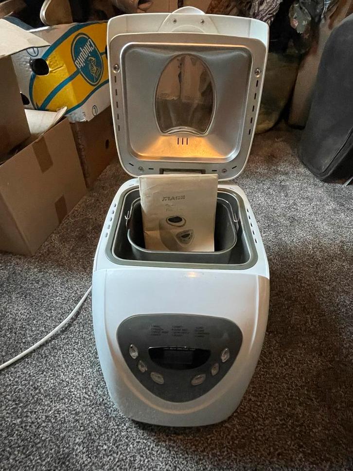 Broodbakmachine - Lekker Vers Brood!, Witgoed en Apparatuur, Broodbakmachines, Gebruikt, Met timer, 800 tot 1200 gram deeg, Kijkvenster