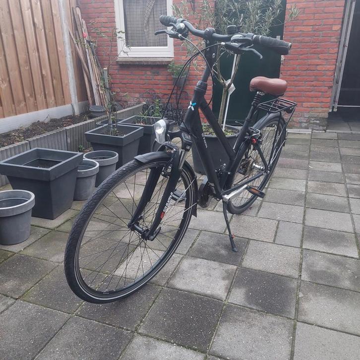 Nette B-twin damesfiets te koop, 21 versnellingen, Fietsen en Brommers, Fietsen | Dames | Damesfietsen, Zo goed als nieuw, Versnellingen