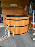 Hottub in goede staat, Ophalen, Zo goed als nieuw, Filter, Vast