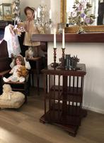 Notenhouten Boekenmolen carousel, Antiek en Kunst, Ophalen