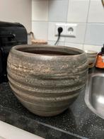 Mooie bloempot Mobach, Ophalen, Rond, Zo goed als nieuw, Aardewerk