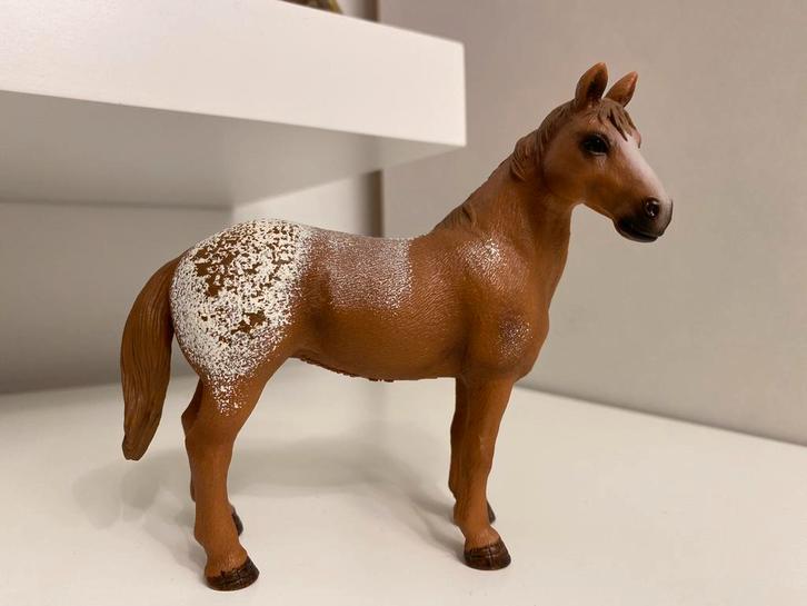 Schleich 13731 Appaloosa Merrie, Verzamelen, Dierenverzamelingen, Zo goed als nieuw, Beeldje of Figuurtje, Paard, Ophalen of Verzenden