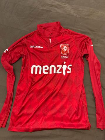 Fc Twente academie shirt van 2010 - goede staat - maat 176 beschikbaar voor biedingen