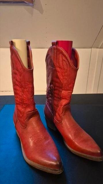 Rode cowboylaarzen – maat 41  cowboy laarzen rood beschikbaar voor biedingen